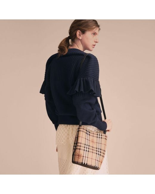 Burberry crossbody bucket bag store