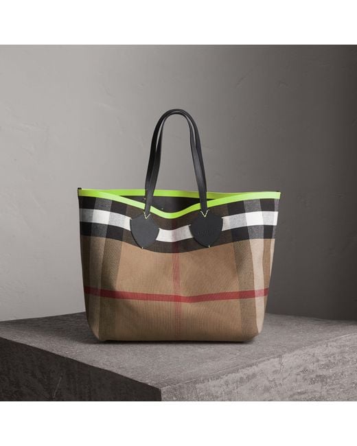 Burberry Red/Green Vintage Check Canvas Giant Reversible Tote Burberry