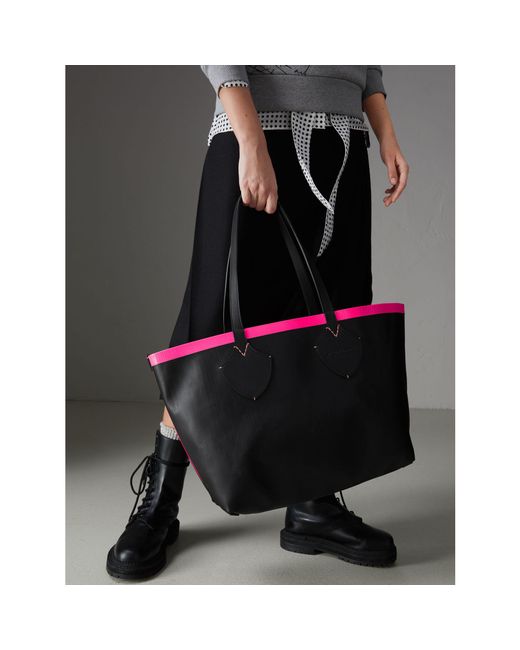 Burberry Black/Neon Pink Canvas And Leather XL Reversible Tote