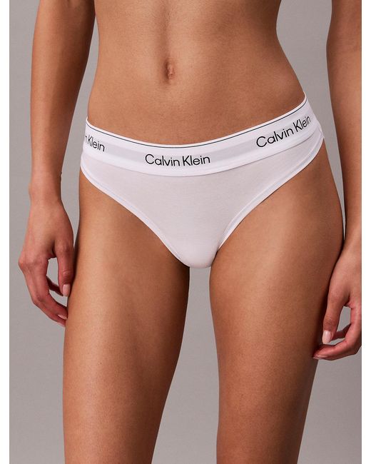 String Calvin Klein en coloris White