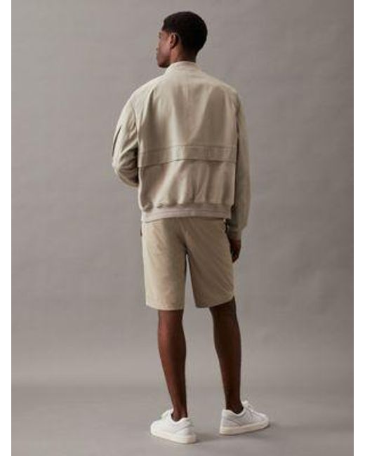Calvin Klein Gerade Shorts aus technischem Stretch in Natural für Herren
