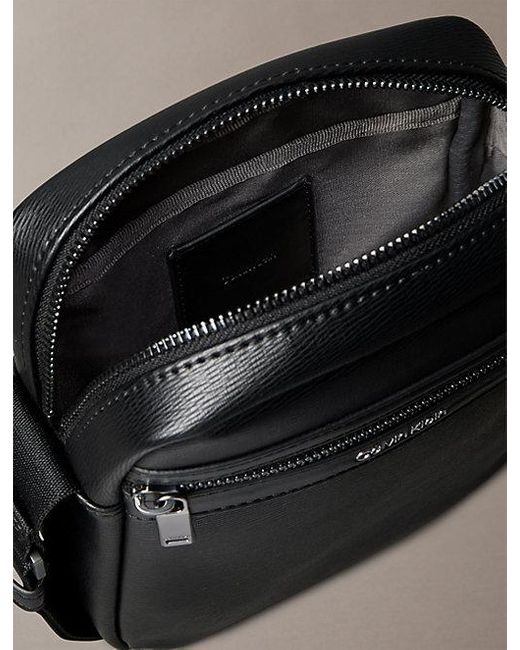 Calvin Klein Gestructureerde Reportertas Met Rits in het Black voor heren