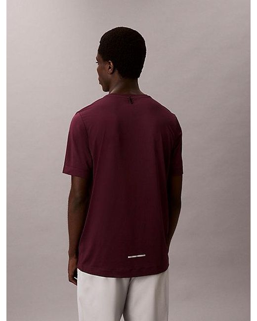 Calvin Klein Purple Sport Breathable Anti Wrinkle Travel T-Shirt for men