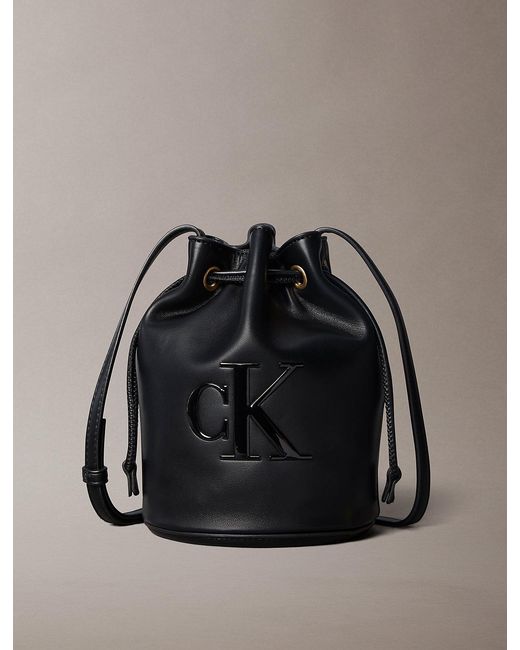 Borsa A Secchiello Piccola Con Monogramma di Calvin Klein in Black