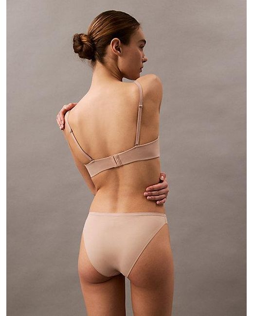 Calvin Klein Strapless Push-Up Bh in het Brown