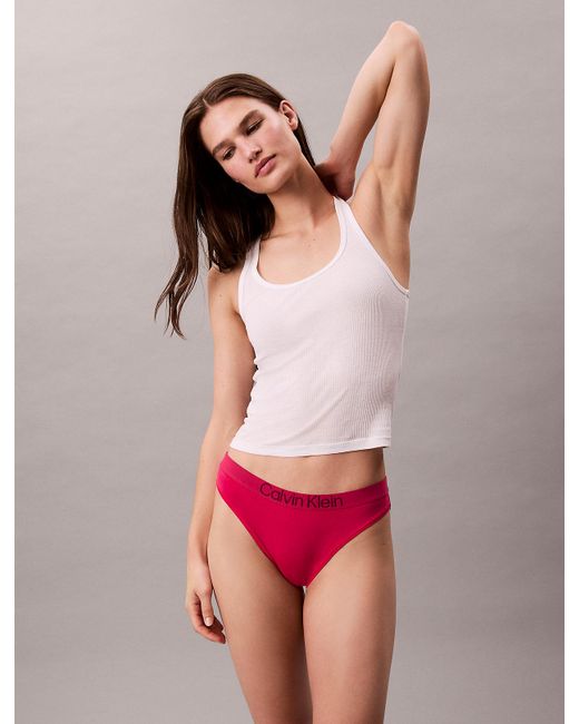 Culotte Calvin Klein en coloris Red