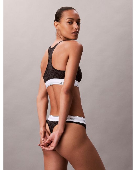 String Calvin Klein en coloris Multicolor
