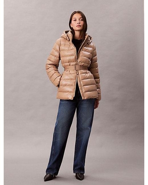 Chaqueta de plumas ligera con cinturón Calvin Klein de color Blue