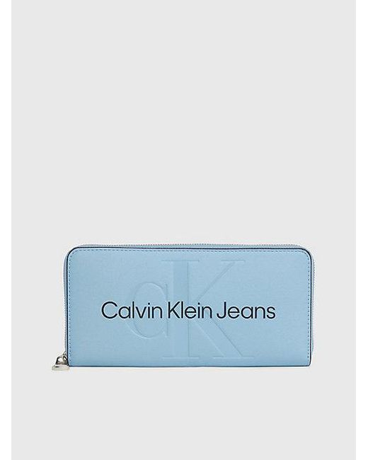 Cartera con cremallera en el contorno con RFID Calvin Klein de color Blue