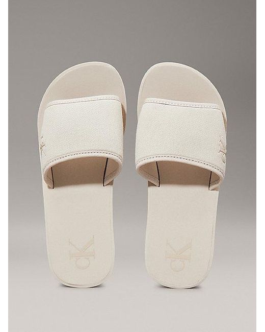 Calvin Klein Canvas Plateausliders Met Sleehak in het Gray