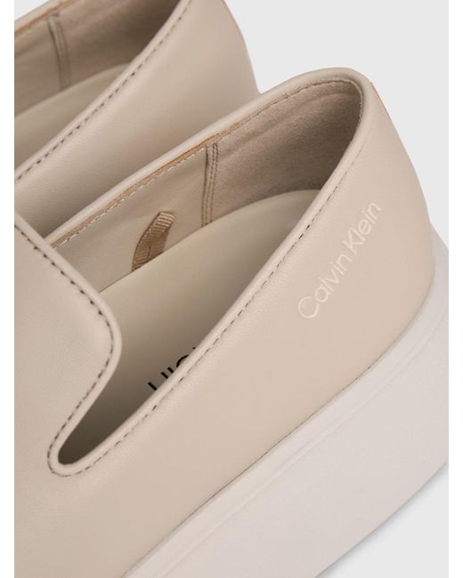 Chaussures à enfiler à plateforme en cuir Calvin Klein en coloris Natural