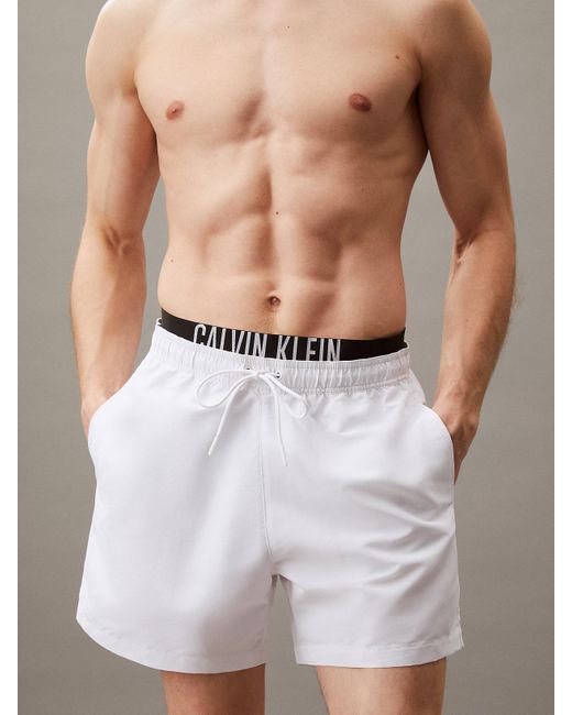 Short De Bain Avec Double Ceinture Calvin Klein pour homme en coloris Gray