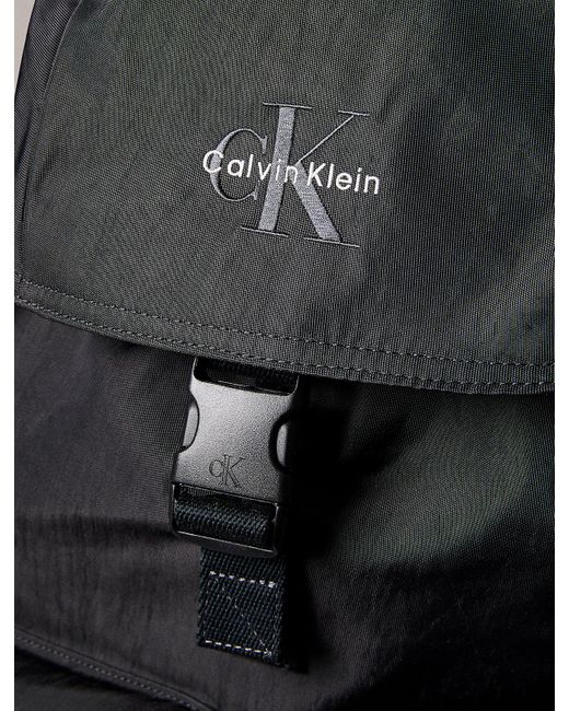 Zaino Con Patta Superiore di Calvin Klein in Black da Uomo