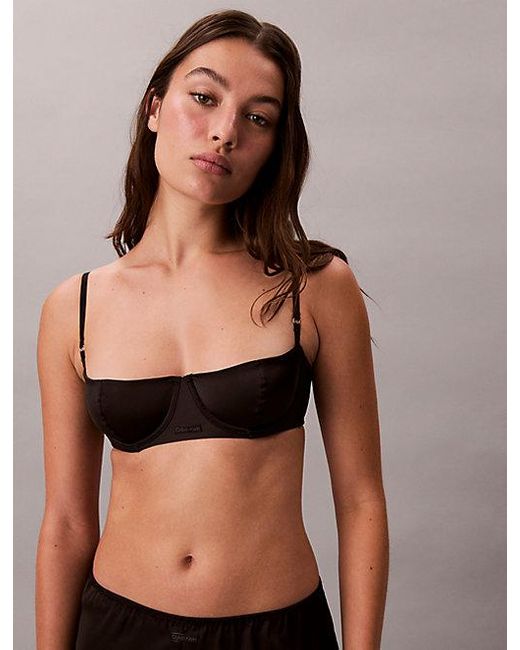 Calvin Klein Satijnen Balconette Beha in het Black