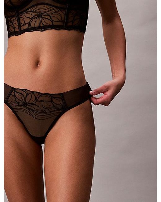 Calvin Klein String in het Brown