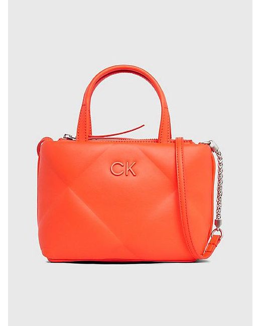 Bolso tote pequeño acolchado cruzado Calvin Klein de color Orange
