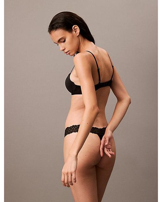 Calvin Klein String in het Brown