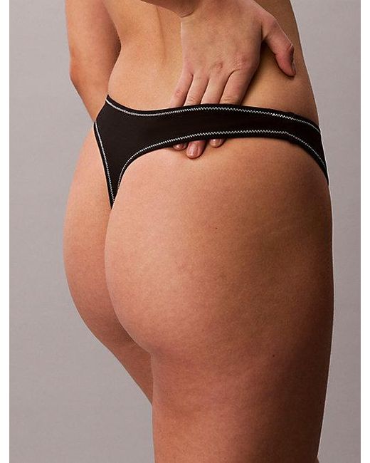Calvin Klein String Bikinibroekje in het Brown