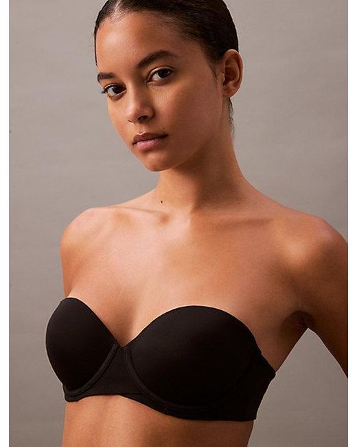 Calvin Klein Strapless Push-Up Bh in het Brown