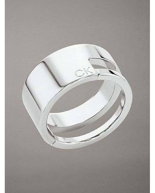 Calvin Klein Gray Minimalistischer Ring Aus Edelstahl