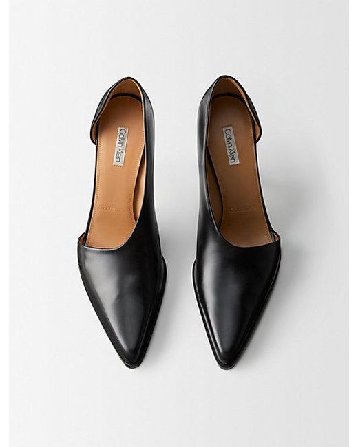Calvin Klein White Rea Pump
