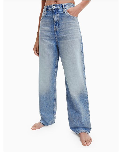 Calvin Klein Denim High Rise Relaxed Jeans in Light Denim (Blue) | Lyst
