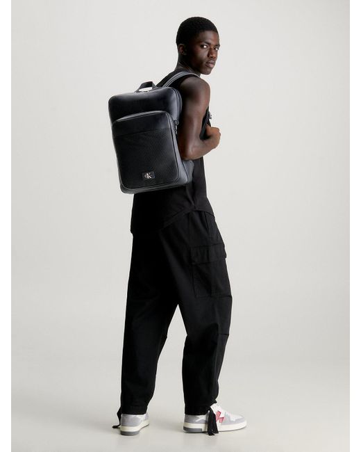 Sac à dos carré slim Calvin Klein pour homme en coloris Black