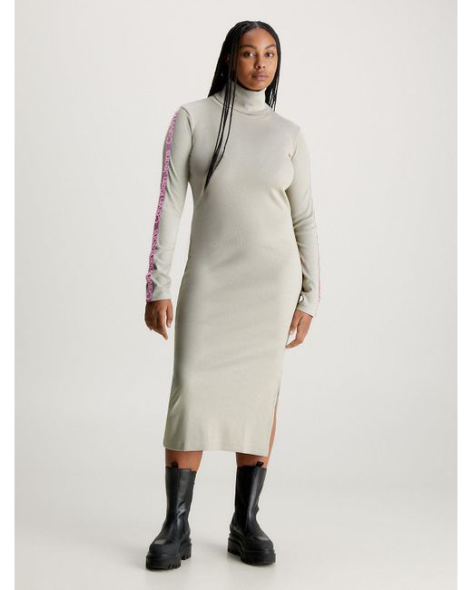Robe longue slim côtelée Calvin Klein en coloris White