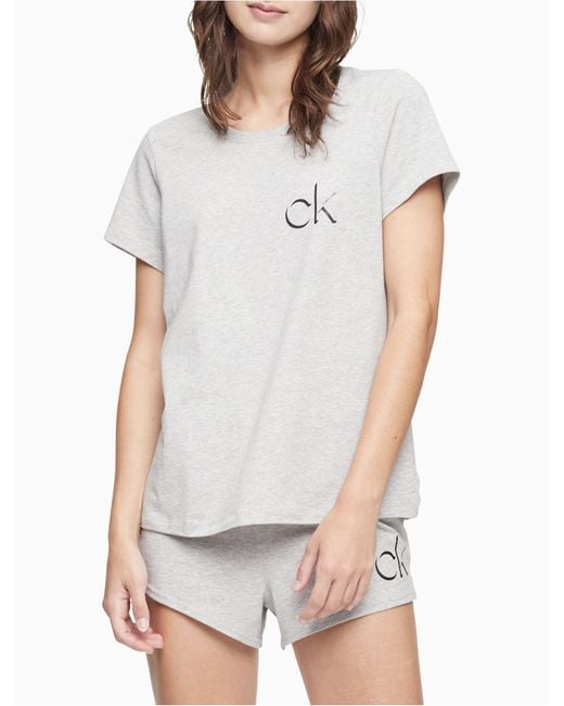 Calvin Klein Carousel Logo Sleep T-shirt + Sleep Shorts Set in White