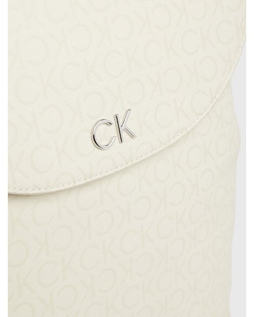 Sac à dos à rabat avec logo Calvin Klein en coloris White