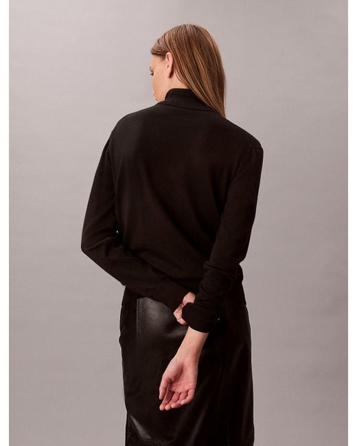 Maglione A Collo Alto di Calvin Klein in Black