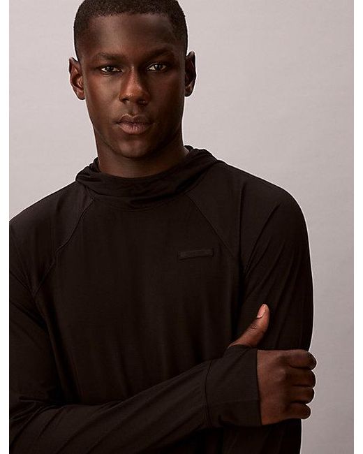 Calvin Klein Black Sport Quick Dry Thumbhole Travel T-Shirt Hoodie for men