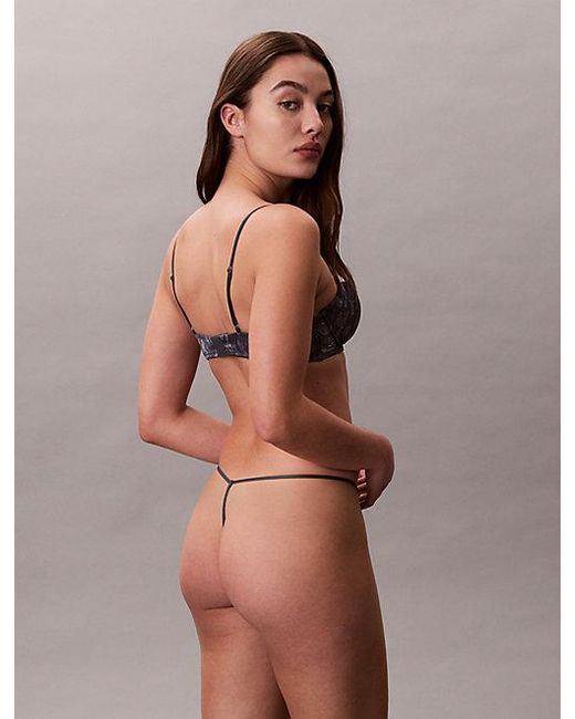 Calvin Klein String in het Brown
