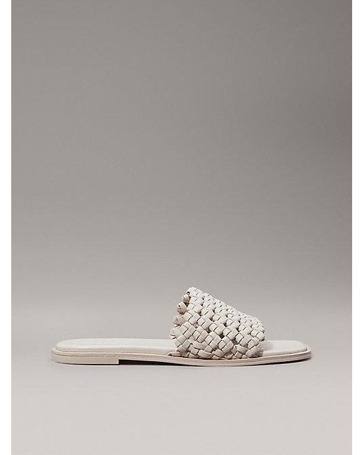 Sandalias de piel Calvin Klein de color Gray