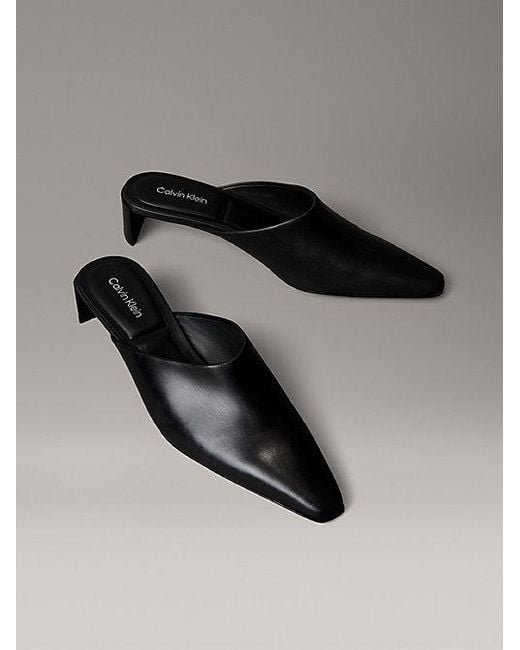 Calvin Klein Leren Muiltjes Met Kitten Heel in het Gray