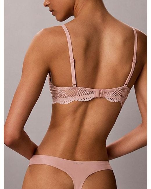 Calvin Klein Natural Thong Perfectly Fit Lace