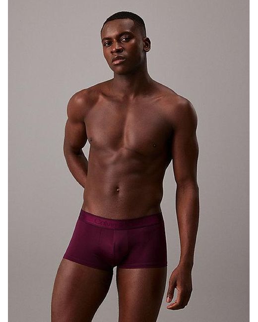 Bóxers ajustados de tiro bajo - Tonal Logo Calvin Klein de hombre de color Red
