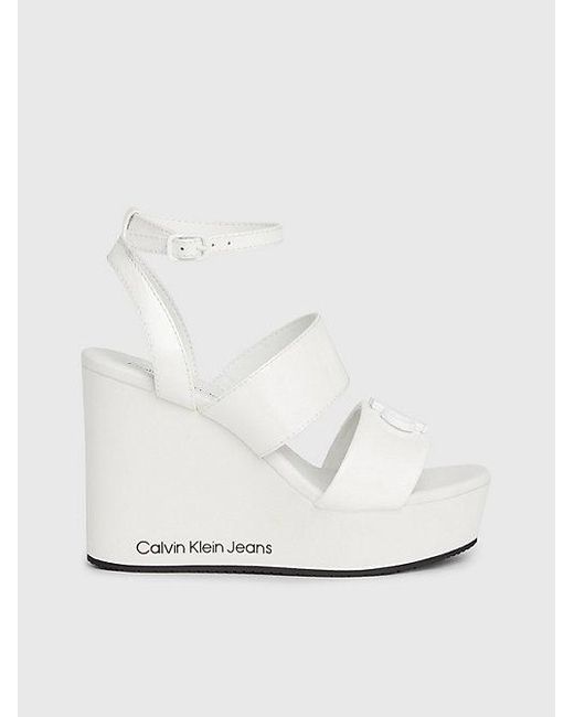 Sandalias de cuña con plataforma Calvin Klein de color White