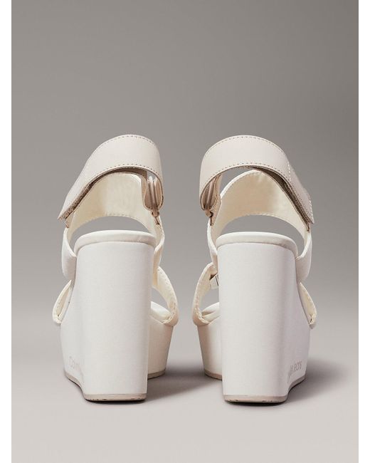 Sandales compensées à plateforme Calvin Klein en coloris White