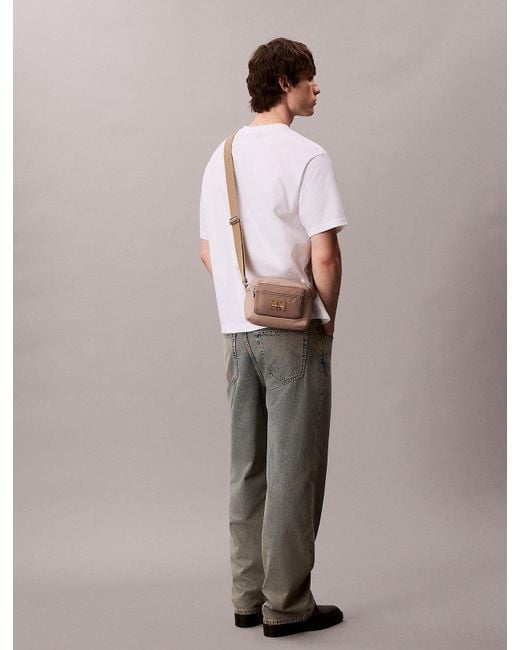 Borsa A Tracolla Per Fotocamera di Calvin Klein in Brown da Uomo