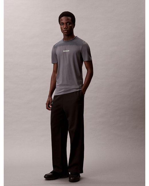 Calvin Klein Brown Quick-Dry Performance Gym T-Shirt for men