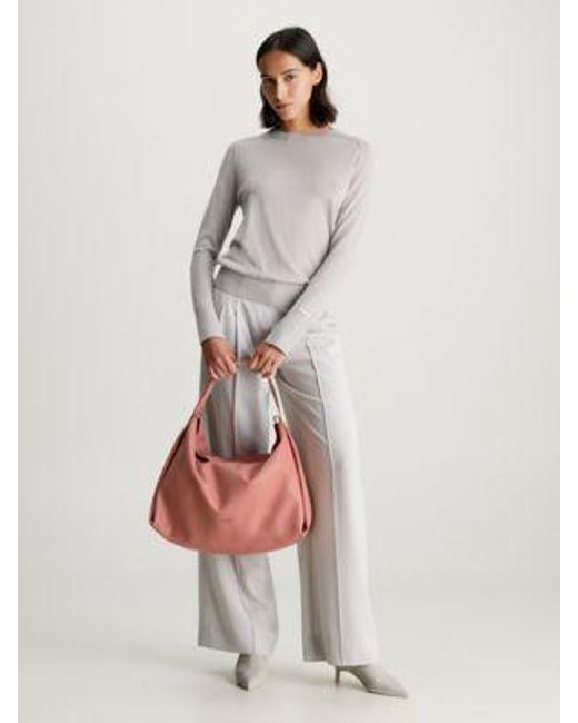 Calvin Klein Grote Hobo Bag in het Pink