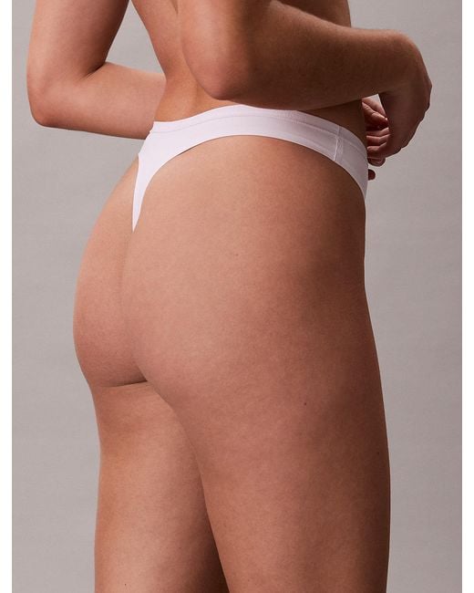 String Calvin Klein en coloris Multicolor