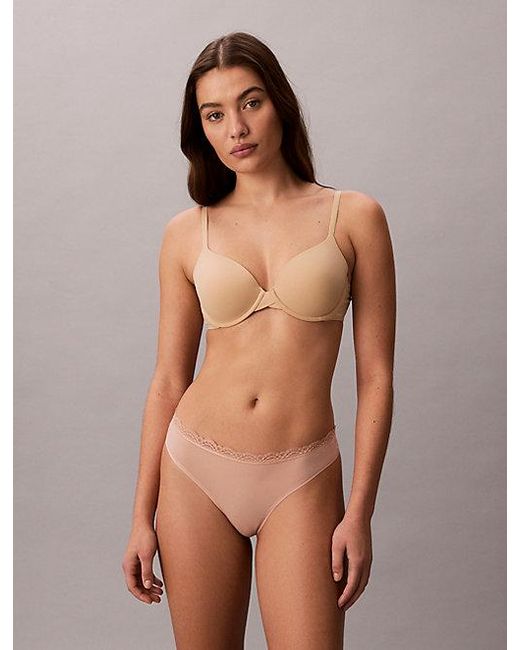 Calvin Klein String in het Natural