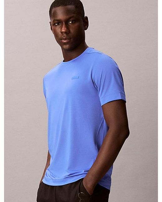 Calvin Klein Blue Sport Breathable Anti Wrinkle Travel T-Shirt for men
