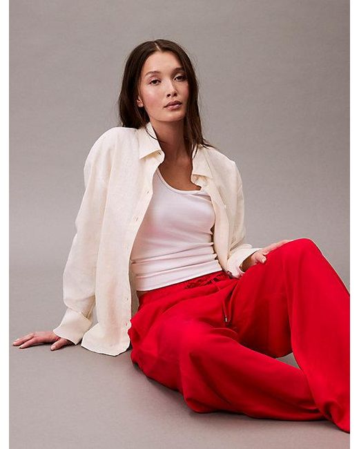 Calvin Klein Viscose Broek Met Wijde Pijp in het Red