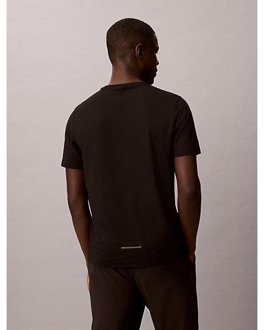 Calvin Klein Brown Sport Breathable Anti Wrinkle Travel T-Shirt for men