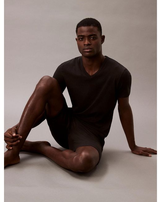 Lot De 3 T-Shirts D'Intérieur À Col En V Calvin Klein pour homme en coloris Black