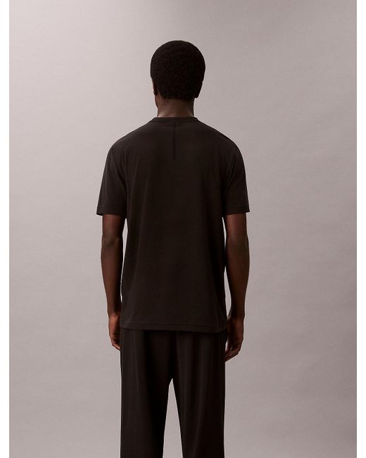 Calvin Klein Brown Breathable Quick Dry Gym T-Shirt for men