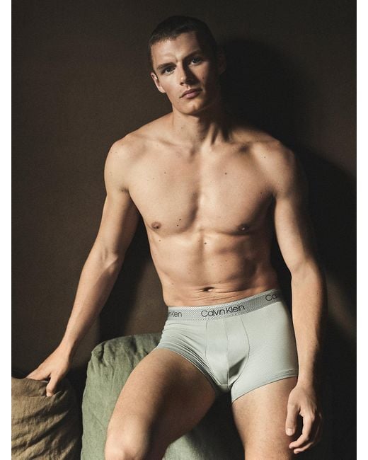Boxers taille basse - Micro Stretch Cooling Calvin Klein pour homme en coloris Gray